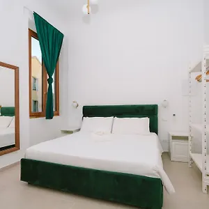 Opera House Guest house