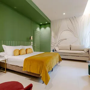 Seasons Bed & Breakfast